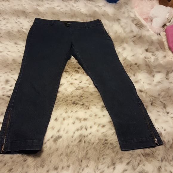 Apostrophe Denim - Jean capris with bottom hem zippers